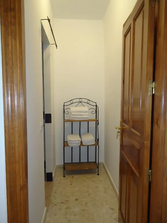 Apartamentos Acevedo Centro Ronda 0*,  Spain